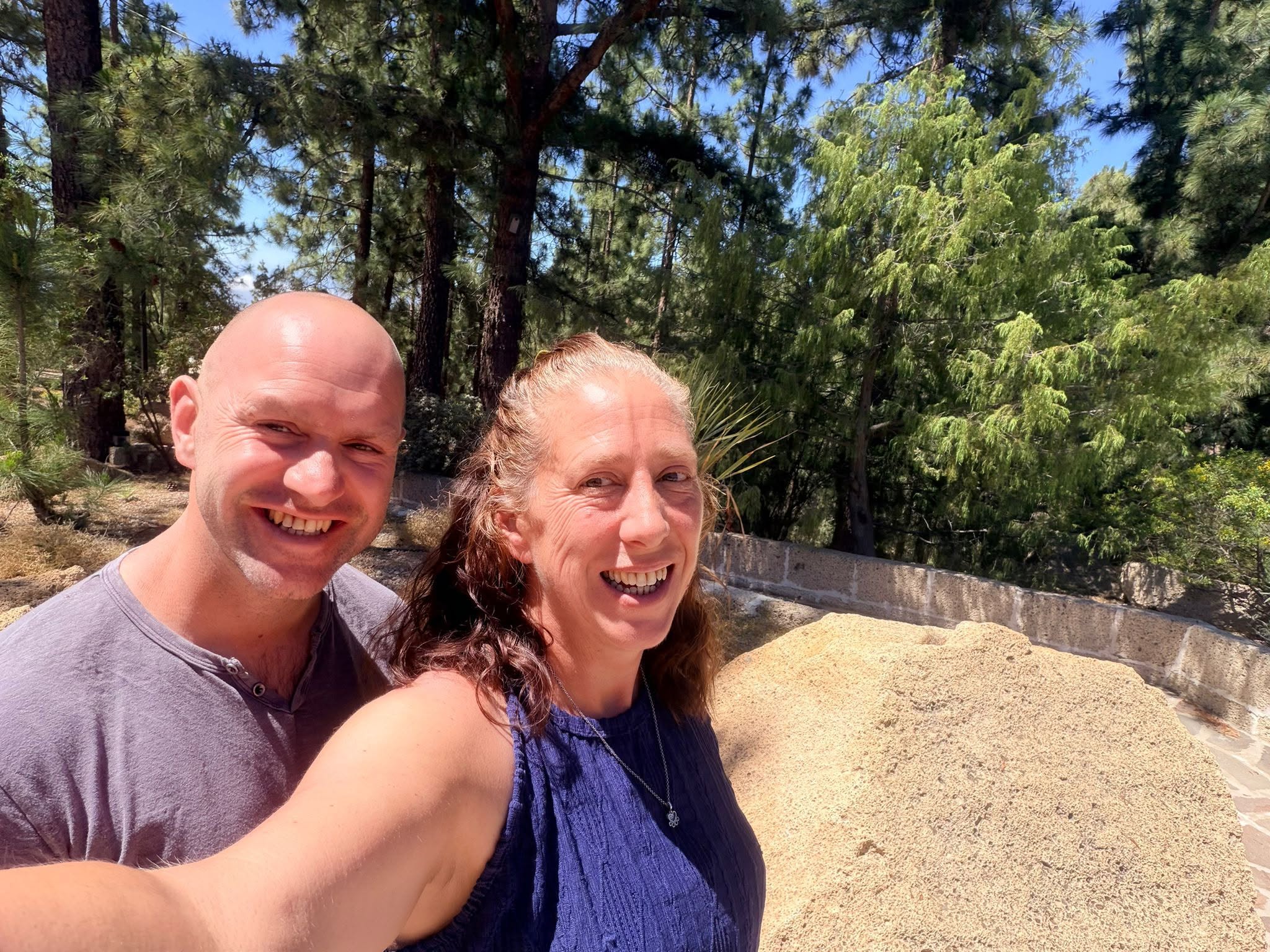 Craig and Rebecca Small, owners of AntiPlagas Tenerife, proud volunteers with Live Paws dog rescue